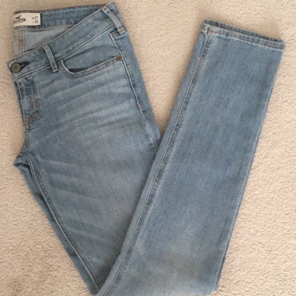 HOLLISTER skinny jeans